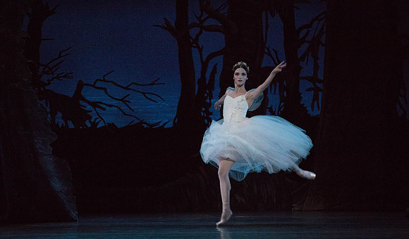 20161021_MCB_Giselle_Cast1_Act2__73A6143