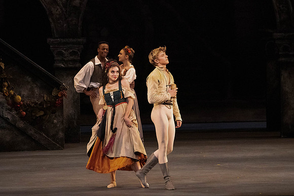 20221023_Romeo_And_Juliet_3_Cast_DSC0077