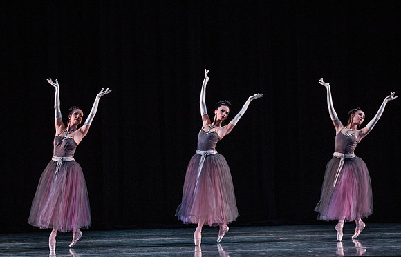 20180405_La Valse_Balanchine_Ravel__73A4146