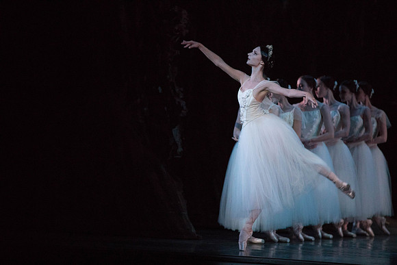 20161021_MCB_Giselle_Cast1_Act2__73A6509