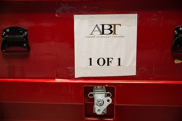 20161022_MCB_Giselle_Costunes_Props_Arsht9C7C0073