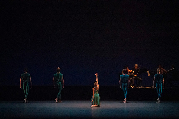 20240210_Winter_Mix_Paganini_in_Play_MCB_DSC1291