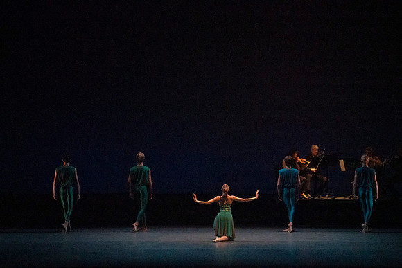 20240210_Winter_Mix_Paganini_in_Play_MCB_DSC1304