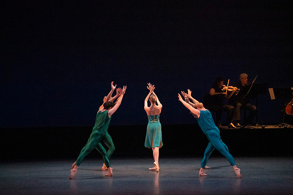20240210_Winter_Mix_Paganini_in_Play_MCB_DSC1327