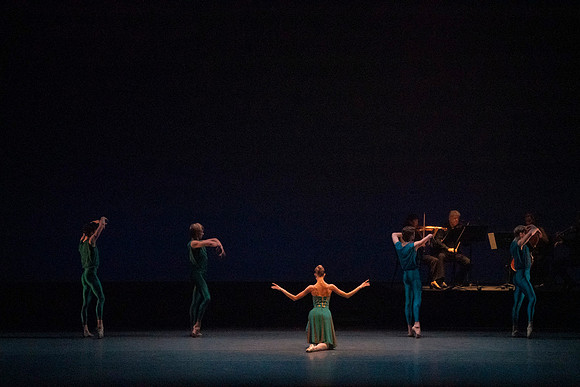 20240210_Winter_Mix_Paganini_in_Play_MCB_DSC1308