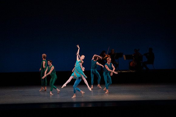 20240210_Winter_Mix_Paganini_in_Play_MCB_DSC1382