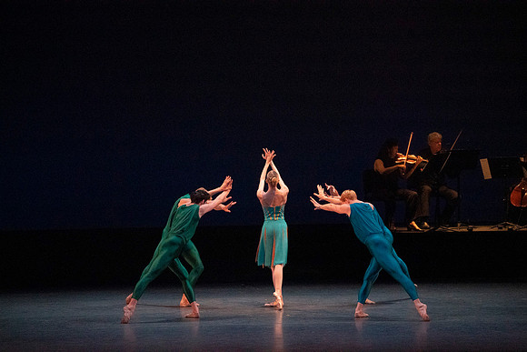 20240210_Winter_Mix_Paganini_in_Play_MCB_DSC1329