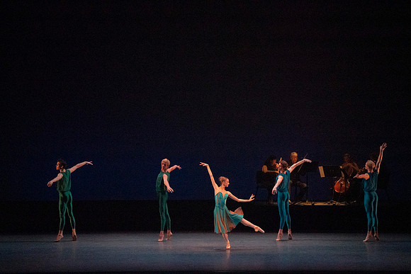 20240210_Winter_Mix_Paganini_in_Play_MCB_DSC1321