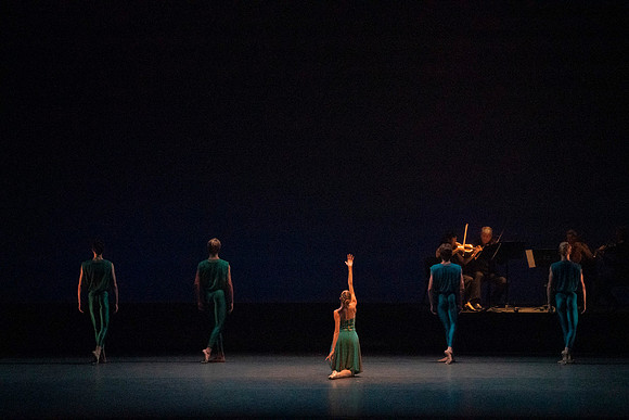 20240210_Winter_Mix_Paganini_in_Play_MCB_DSC1293