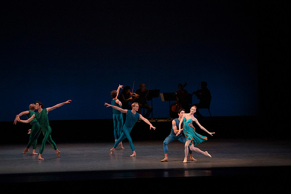 20240210_Winter_Mix_Paganini_in_Play_MCB_DSC1371