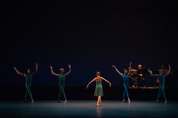 20240210_Winter_Mix_Paganini_in_Play_MCB_DSC1310
