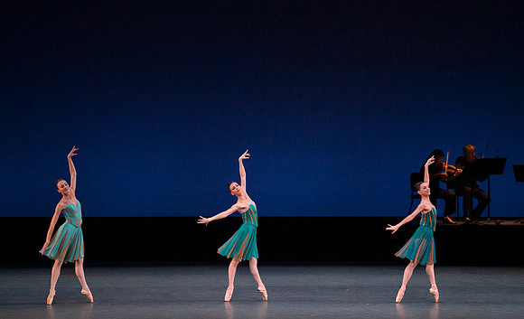 20240210_Winter_Mix_Paganini_in_Play_MCB_DSC2400