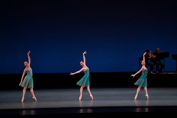 20240210_Winter_Mix_Paganini_in_Play_MCB_DSC2400