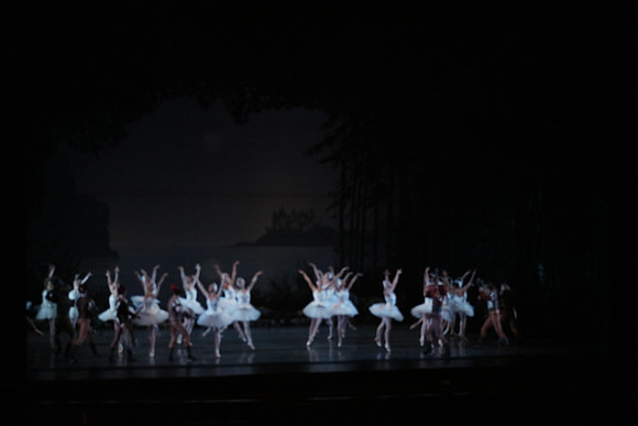 20151023_MCB_Swan_Lake_Prefomance_Arsht__75A2609