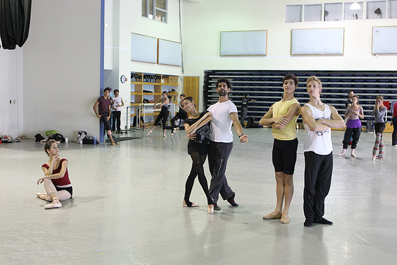 20120809_T_12-48-26_AL1B1444