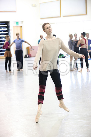 20150821_Year_of_The_Rabbit_Justin_Peck_Rehersal_075A3659