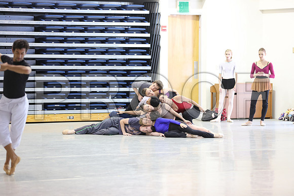 20150821_Year_of_The_Rabbit_Justin_Peck_Rehersal_075A3742