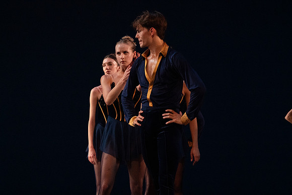 20260430_Grand Glittering Greshwin_ no Makup_DSC1217