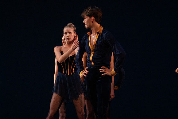 20260430_Grand Glittering Greshwin_ no Makup_DSC1219