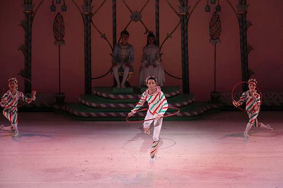 20141229_Nutcracker_WPB_Hoops_CG3P1372