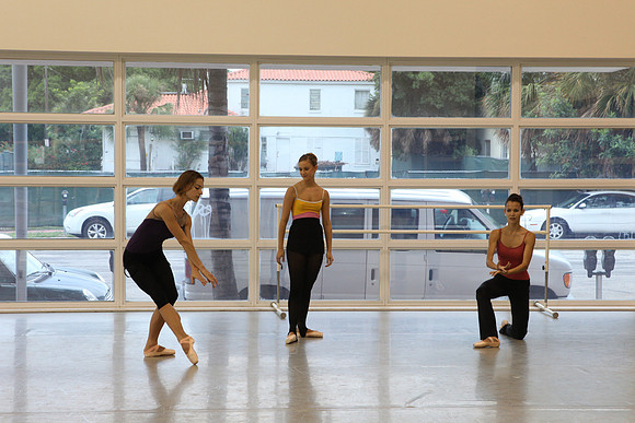 6027_DG_08122011_Rehersal_4_Miami_City_Ballet_Miami_FL_IMG_8548