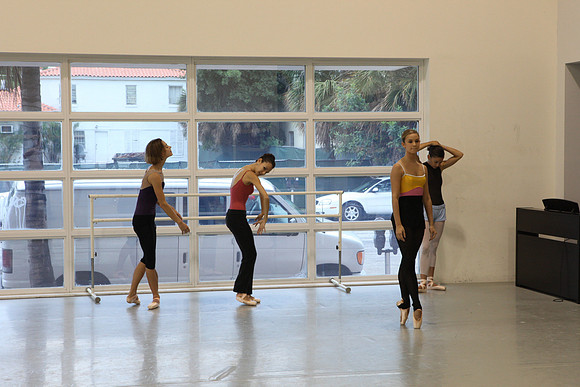 6027_DG_08122011_Rehersal_4_Miami_City_Ballet_Miami_FL_IMG_8555