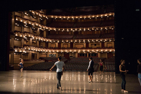 20161022_MCB_Giselle_Company_Clase_Arsht9C7C0165