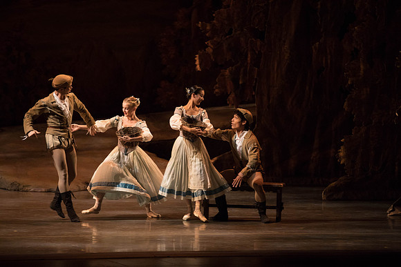 20161022_MCB_Giselle_Act1_2Cast_Tricia_Arsht_Arsht_73A5539