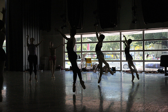 20150312_MCB_Raymonda_Variations_Studio_Arnold_9C7C6295