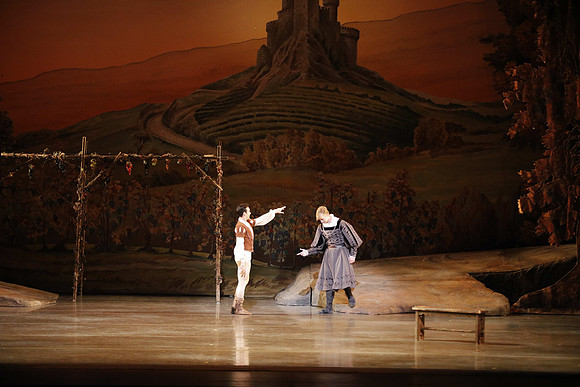20161020_MCB_Giselle_Act1_2Cast_DR_No Makeup_Arsht_75A0116