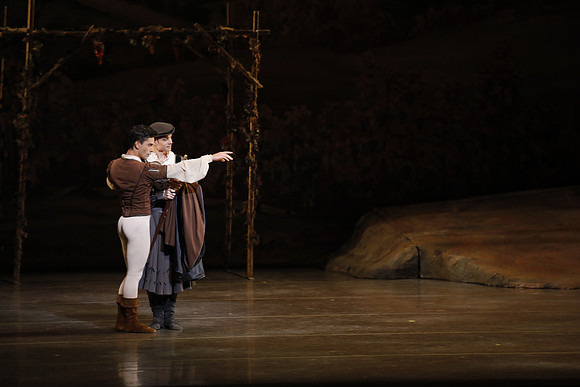 20161023_MCB_Giselle_Act1_3Cast_Jennifer_Laurent_Arsht__73A1432