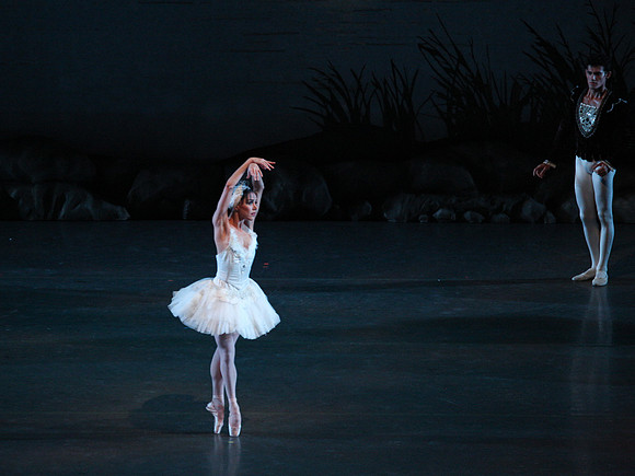 20151114_Swan_Lake_George_Balanchine_Kravis_IMG_6786