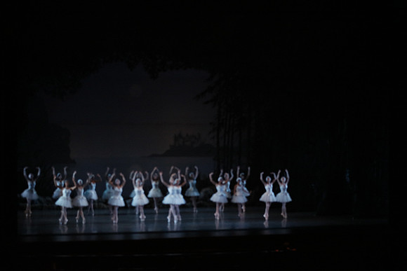 20151023_MCB_Swan_Lake_Prefomance_Arsht__75A2493