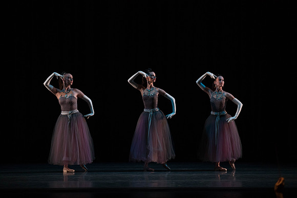 20180405_La Valse_Balanchine_Ravel__73A4134