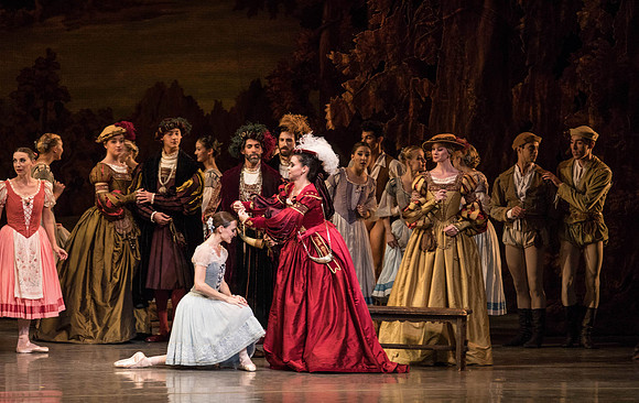 20161022_MCB_Giselle_Act1_2Cast_Tricia_Arsht_Arsht_73A7149