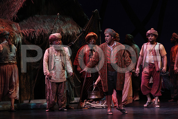 20150226_The_Pearl_Fisher_Act_29C7C0655