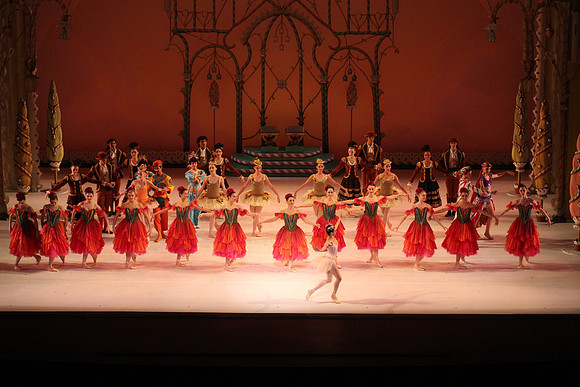 20141229_Nutcracker_WPB_Bows_CG3P4604