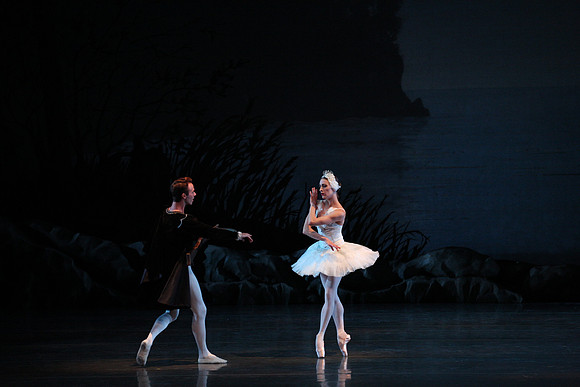 20151022_MCB_Swan_Lake_DR_Arsht_IMG_7682