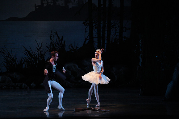 20151022_MCB_Swan_Lake_DR_Arsht_IMG_7696