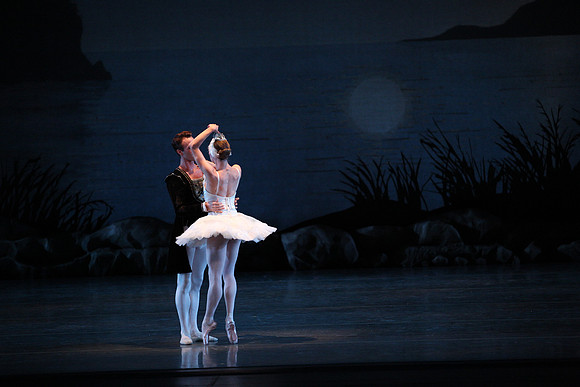 20151022_MCB_Swan_Lake_DR_Arsht_IMG_7776
