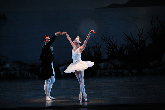 20151022_MCB_Swan_Lake_DR_Arsht_IMG_7784