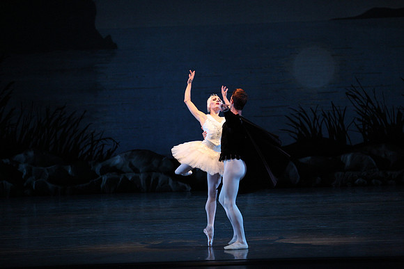 20151022_MCB_Swan_Lake_DR_Arsht_IMG_7788
