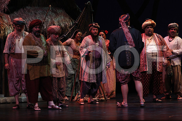 20150226_The_Pearl_Fisher_Act_29C7C0578