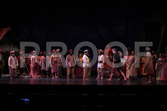 20150226_The_Pearl_Fisher_Act_29C7C0707