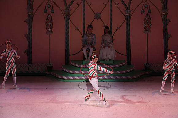 20141229_Nutcracker_WPB_Hoops_CG3P1386
