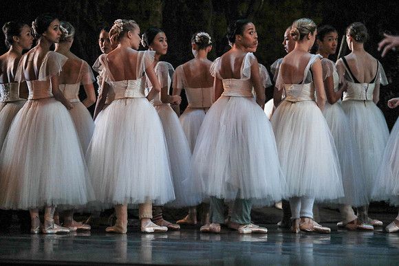 20161020_MCB_Giselle_2Cast_Act2_no Makeup_DRDA_Arsht_73A1432