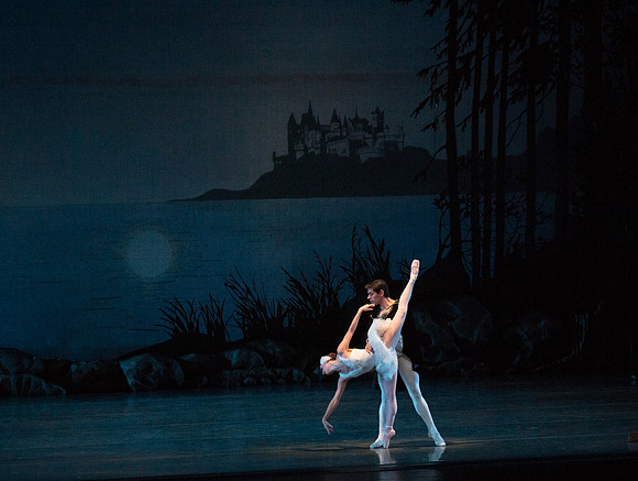 20151025_MCB_Swan_Lake_2Cast_Arsht_IMG_7825