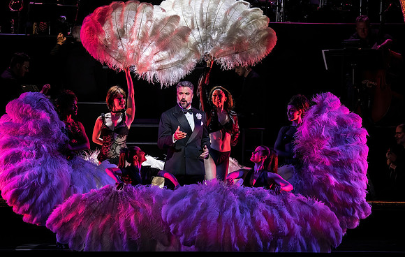 20180508_untitled_20180508_Chicago_Jaime_Camil_MG_0113