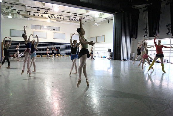 20150312_MCB_Raymonda_Variations_Studio_Arnold_9C7C6325