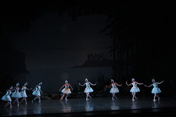 20151025_MCB_Swan_Lake_2Cast_Arsht_IMG_0121
